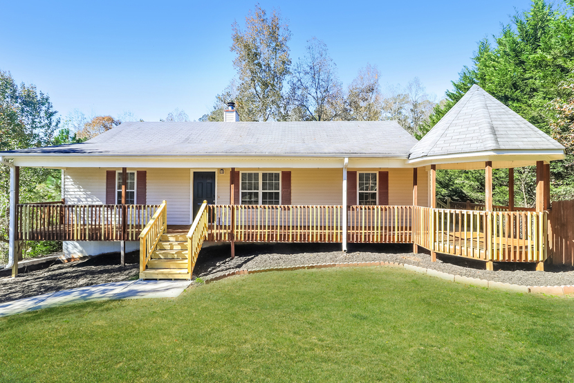 154 Wyngate Ct Dallas, GA 30157